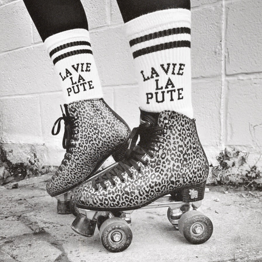 LES REBELLES